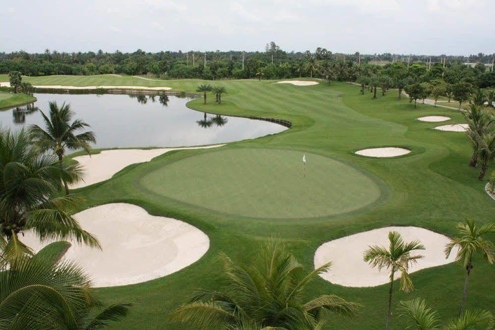 Отель Suwan Golf & Country Club Накхонпатхом Экстерьер фото