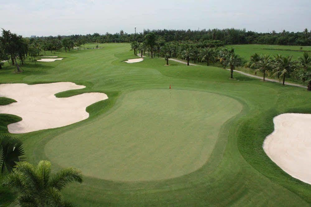Отель Suwan Golf & Country Club Накхонпатхом Экстерьер фото